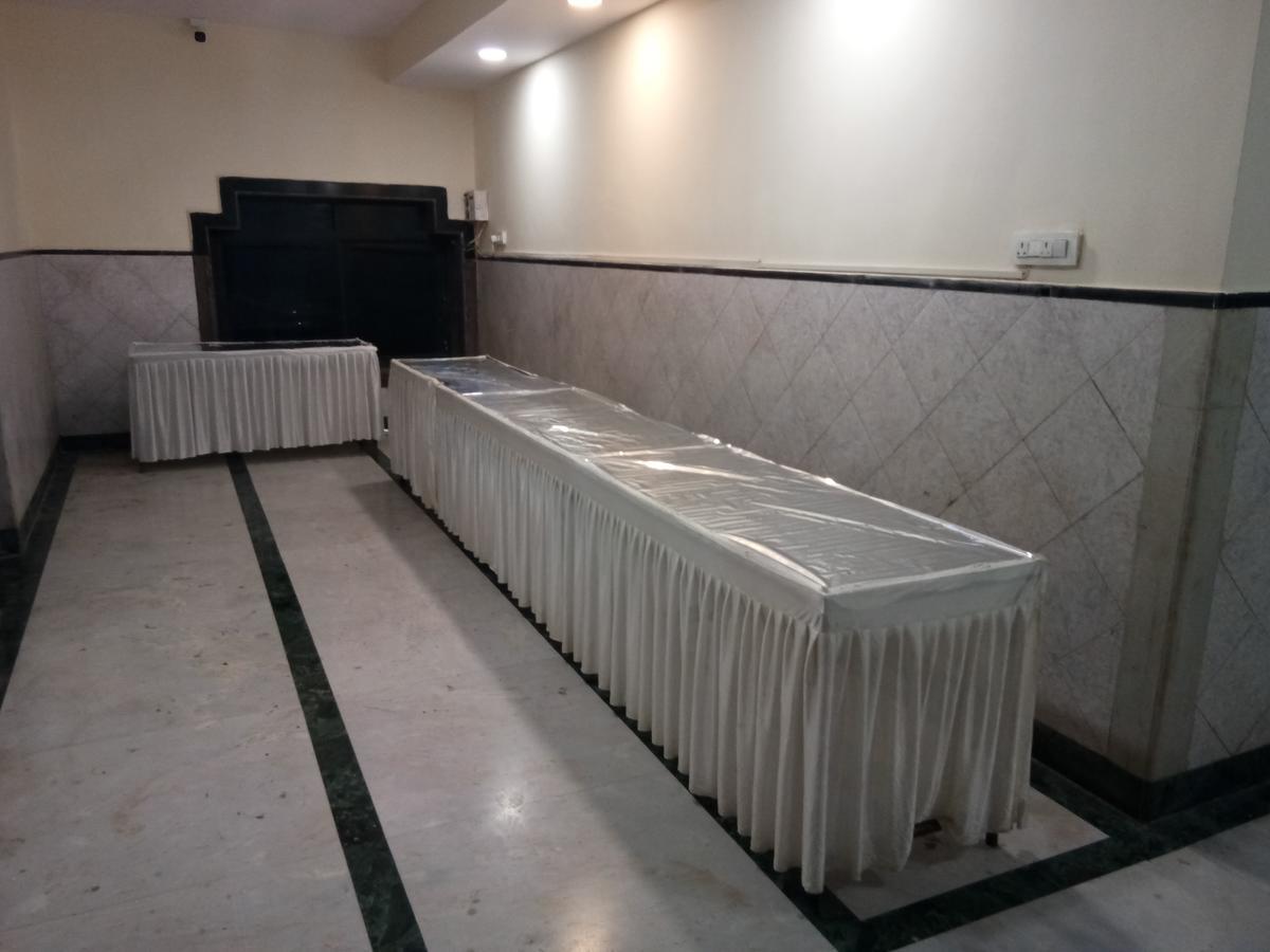 Grand Galaxy Hotel Krishna Нашик Екстериор снимка