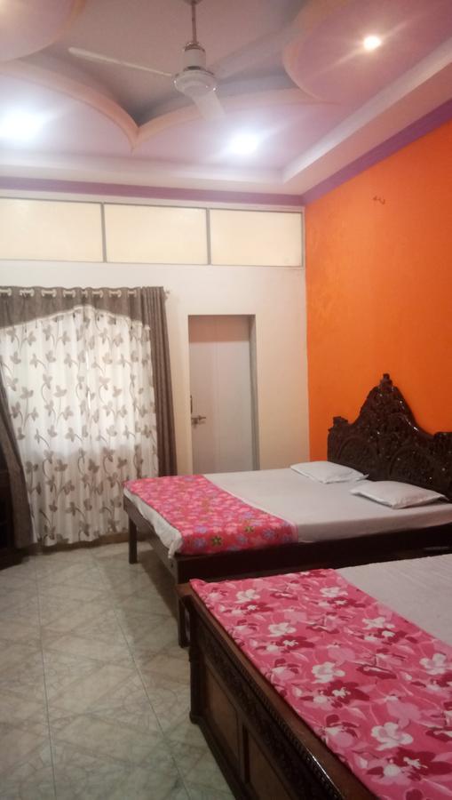 Grand Galaxy Hotel Krishna Нашик Екстериор снимка